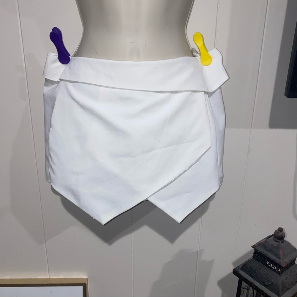 Asymmetrical Envelope Skort